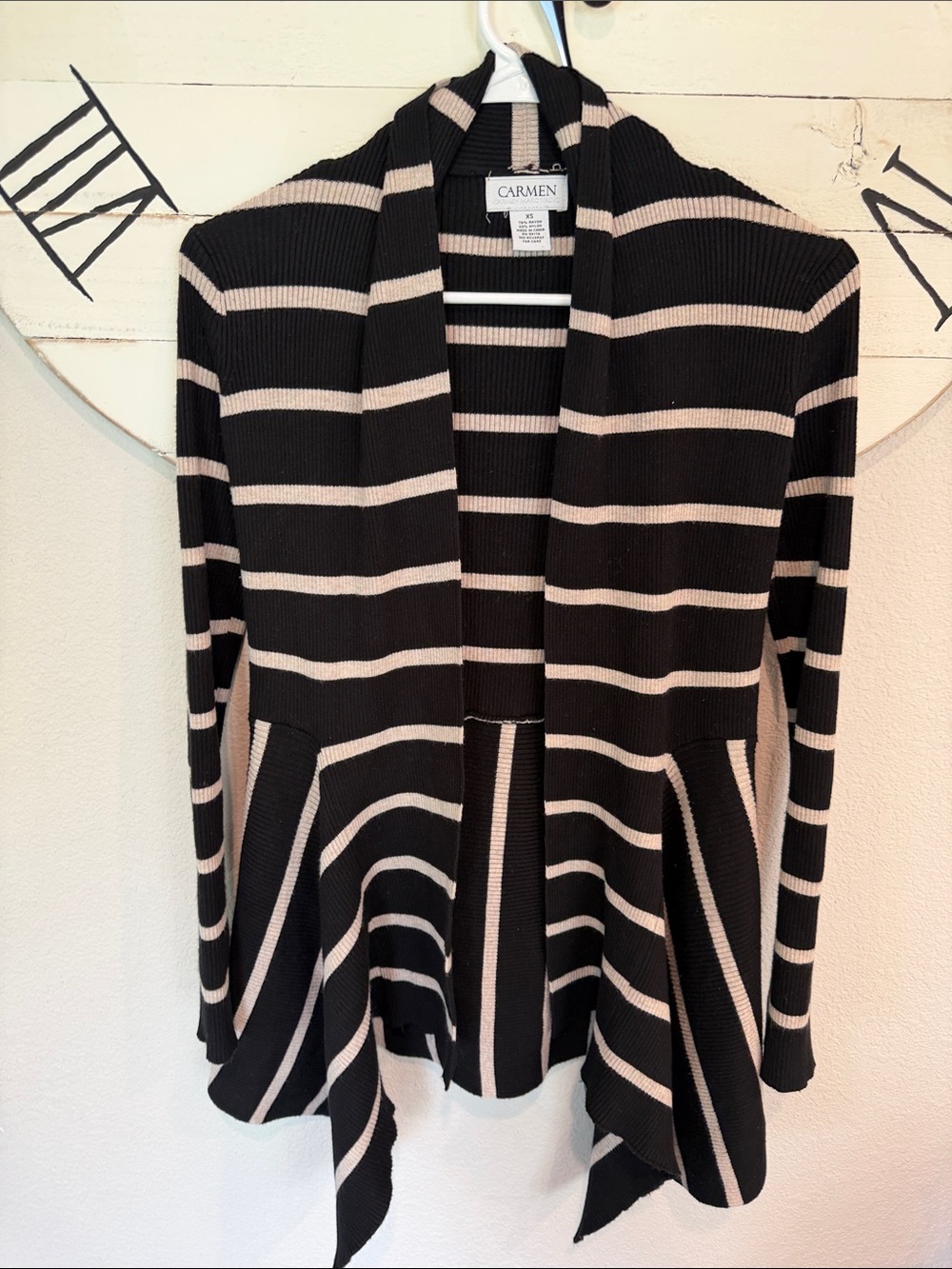 Carmen Black & Beige Striped Open-Front Cardigan